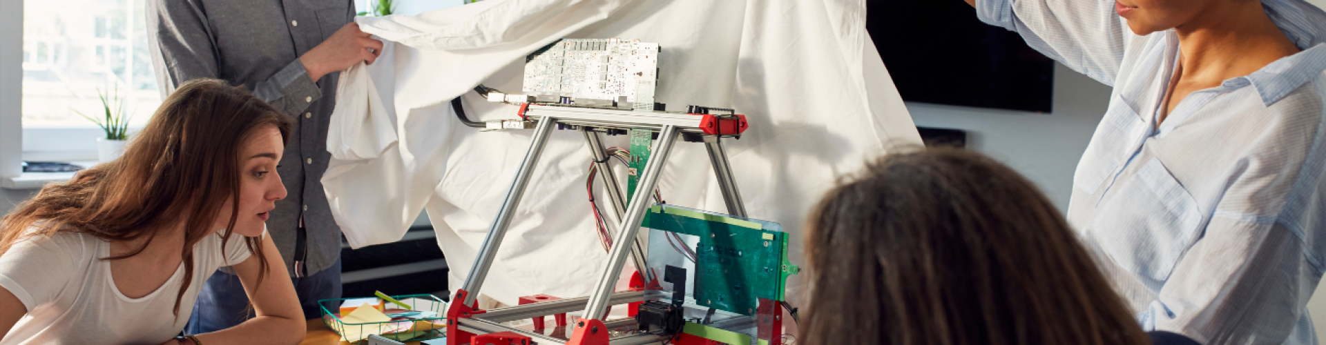 Beauty Skincare Neutral Website - 2022-03-15T025506.317